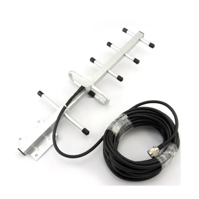 3G 15dBi Yagi Antenna With RG58 Cable (L-3Mtr) + N Male St. Connector 3G 15dBi Yagi Antenna With RG58 Cable (L-3Mtr) + N Male St. Connector